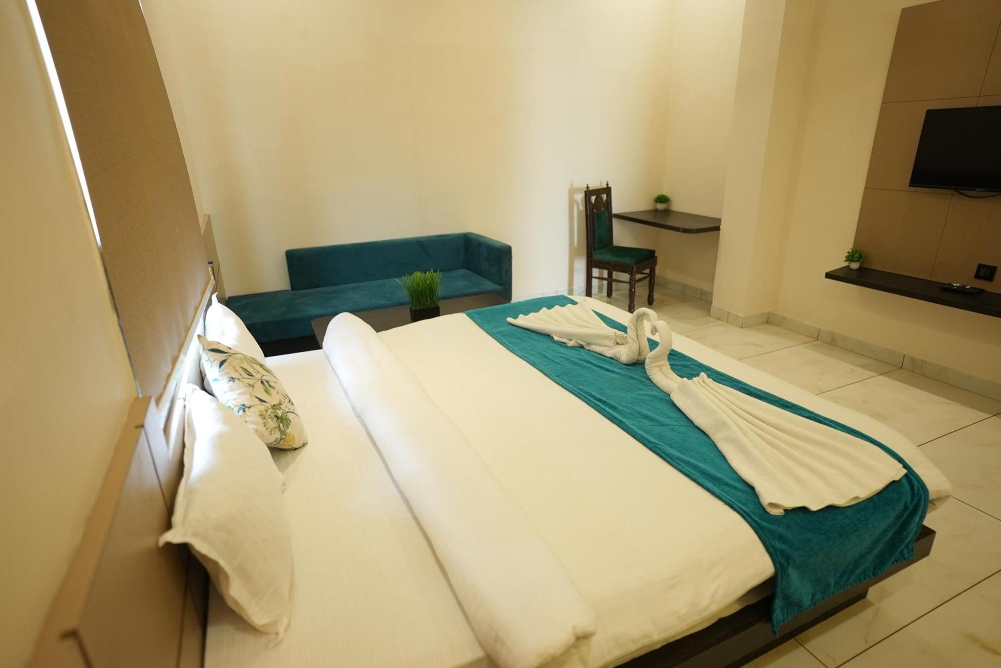 Palak Palace Hotels And Resort Bhopal Exterior foto