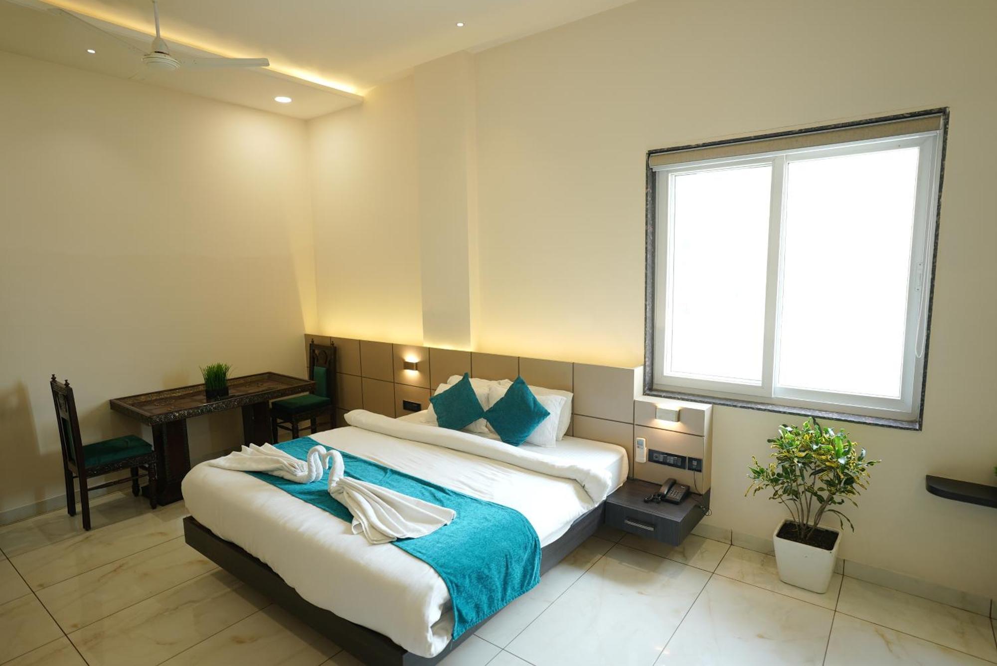 Palak Palace Hotels And Resort Bhopal Exterior foto